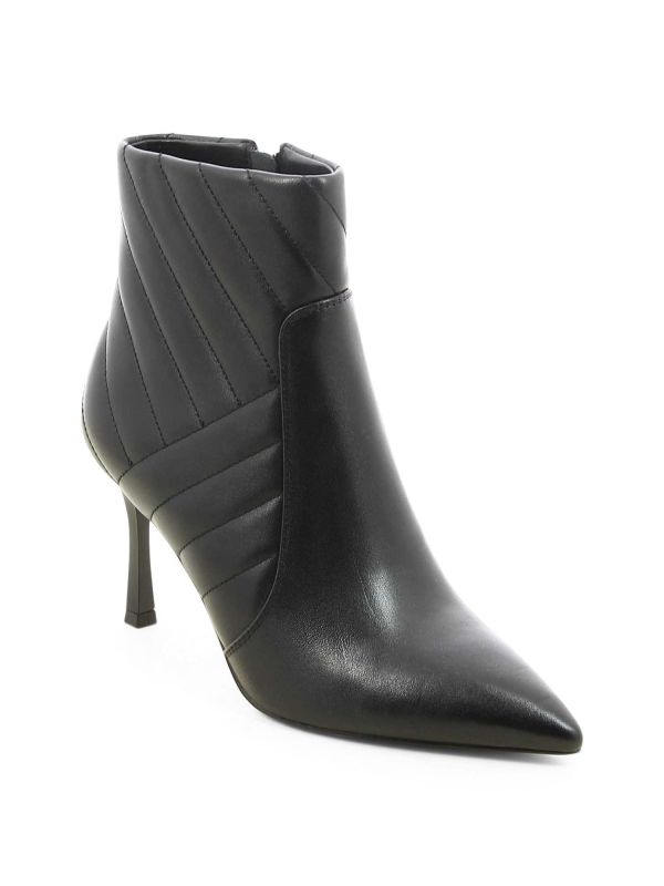 מגפוני עקב אלגנטיים