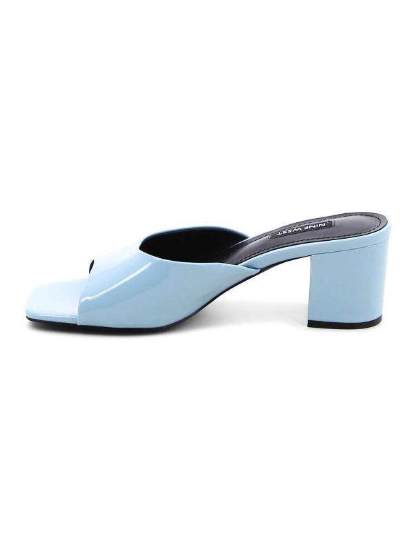 כפכפי עקב קלאסיים JOANNA