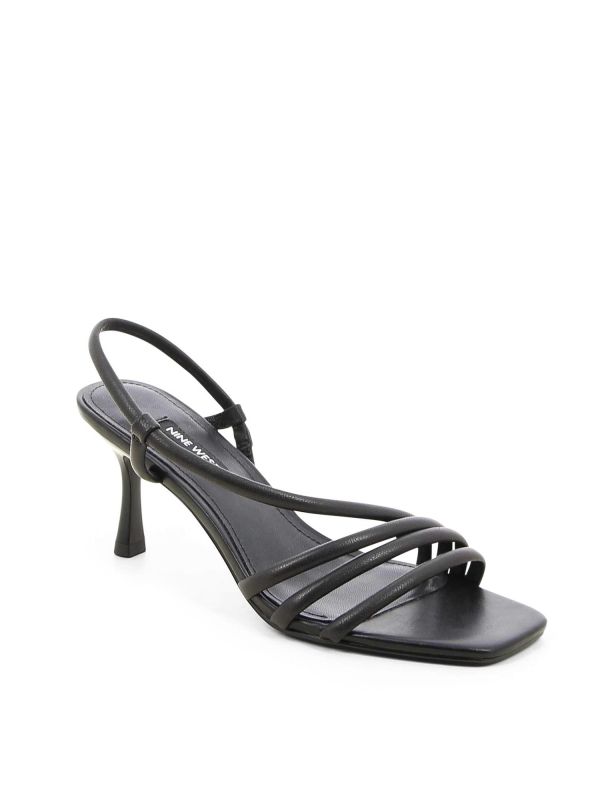 סנדלי עקב קלאסיים ANIKA