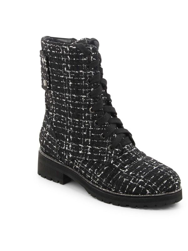 מגפונים מעוצבים במראה צמר