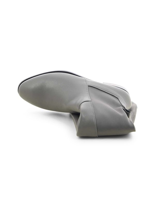 מגפי רכיבה קלאסיים לנשים