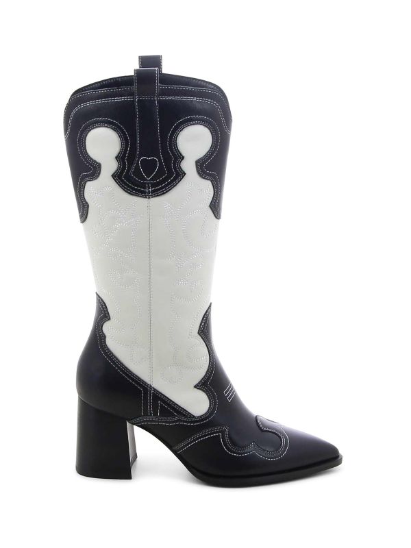 מגפי בוקרים אופנתיים