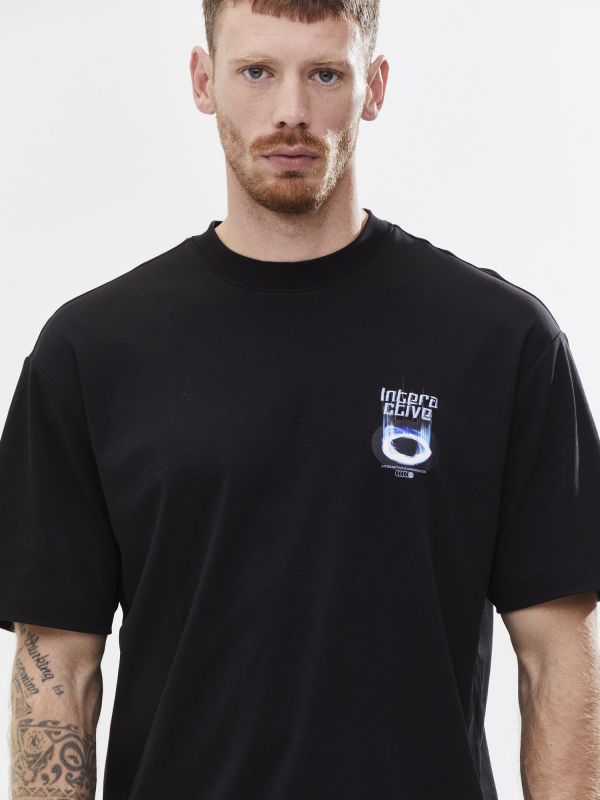 טי שירט אוברסייז עם הדפס דו צדדי לגבר