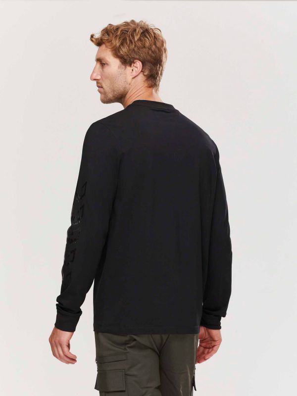 טי שירט עם שרוולים מודפסים לגברים