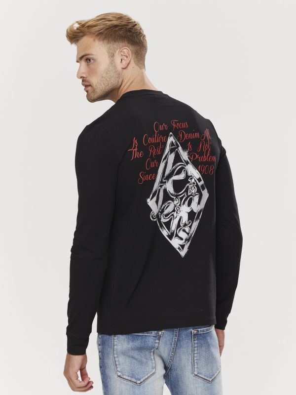 טי שירט ארוכה לגברים עם הדפס דו צדדי