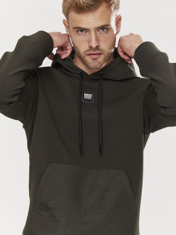 סוושירט קנגורו עם קפוצ’ון לגברים