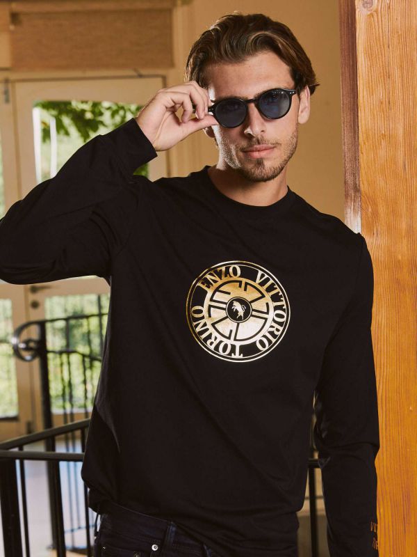 טי שירט ארוכה לגברים עם הדפס