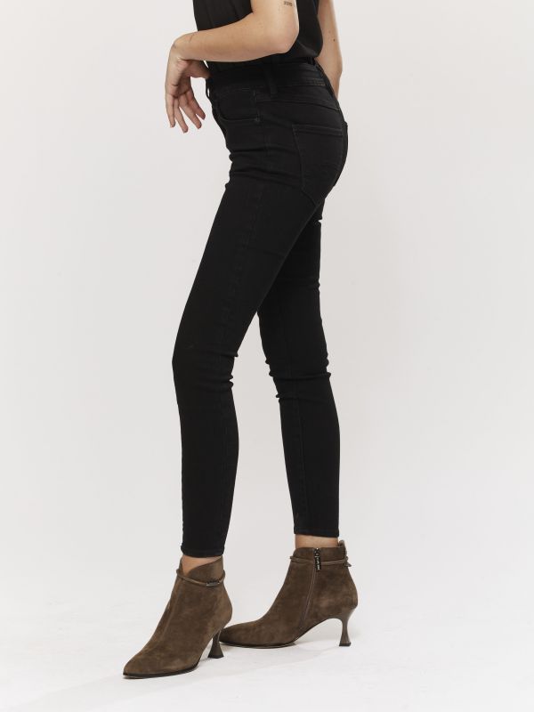 ג’ינס PEARL שחור לנשים