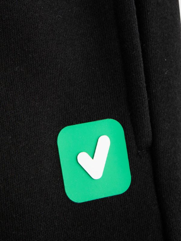 מכנסיים ספורטיביים עם הדפס לילדים