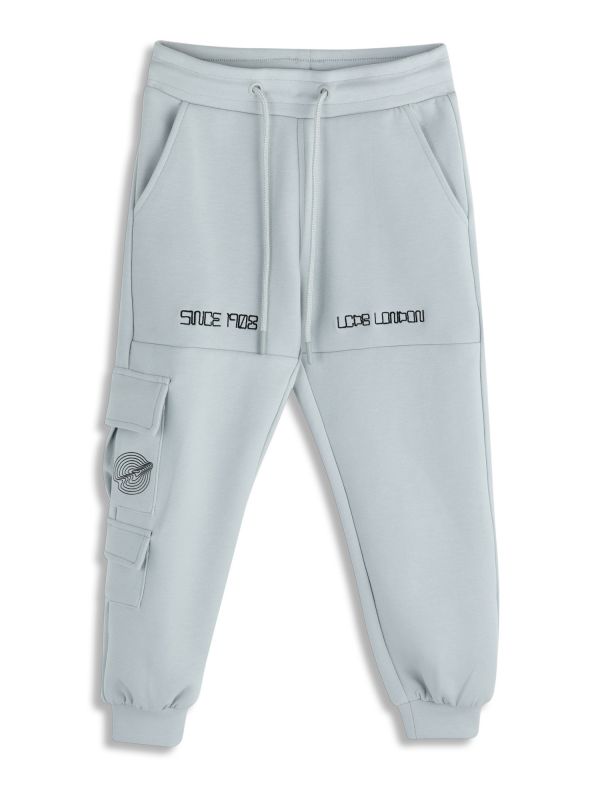 מכנסיים ספורטיביים עם כיסי צד לילדים