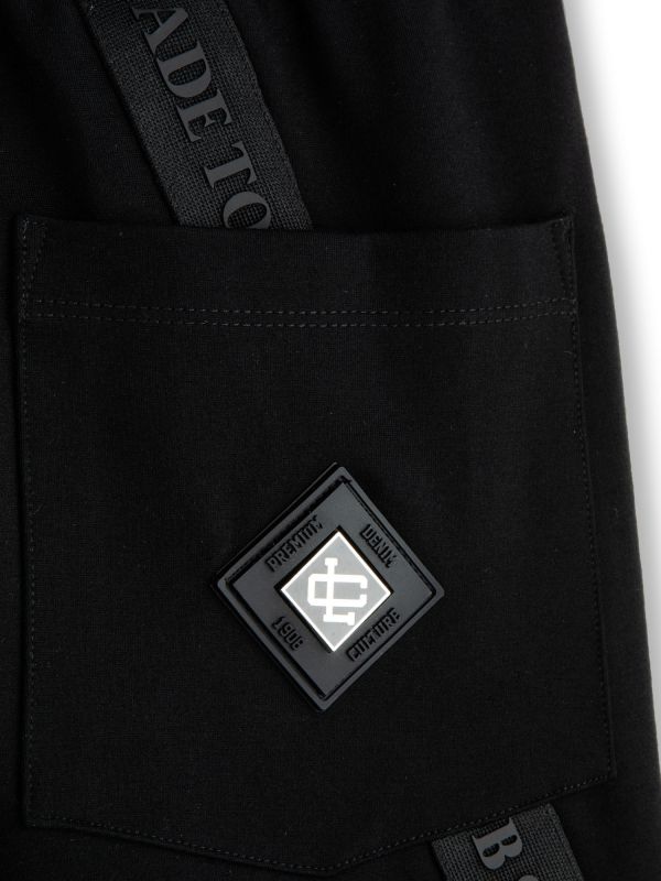 מכנסי טרנינג צמודים לילדים