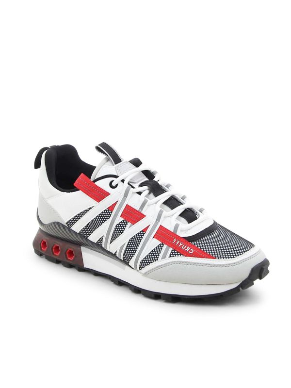 נעלי ג’וגינג עם סולייה מחוררת לגברים