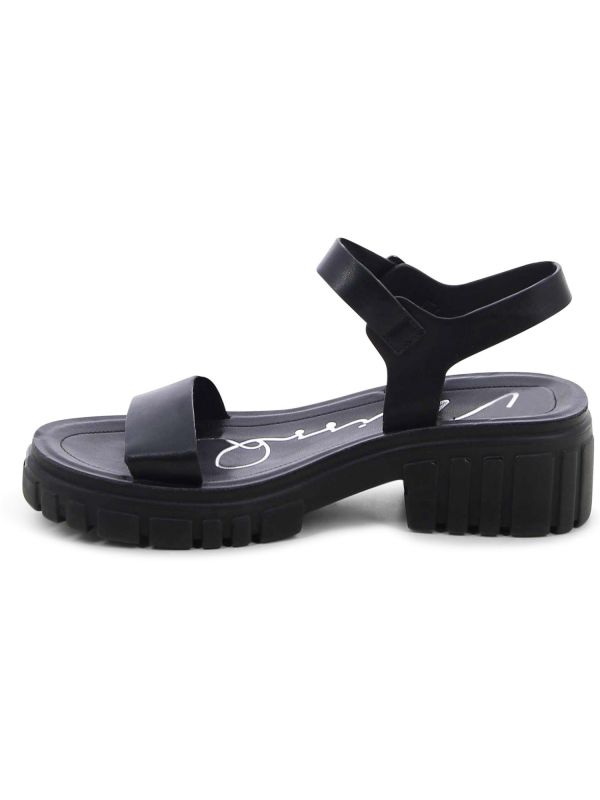 סנדלים קלאסיים עם סוליית טרקטור לנשים