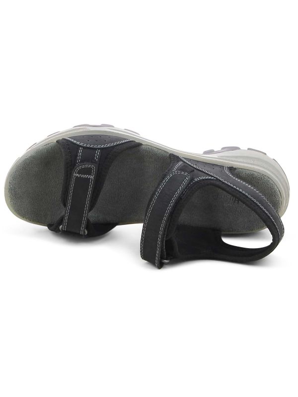 סנדלי טיולים לנשים עם רצועות וולקרו