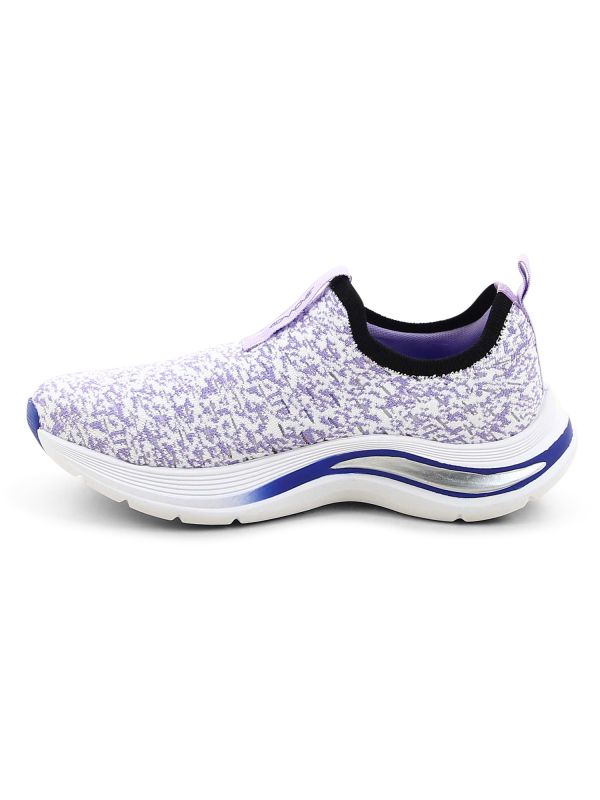 נעלי ספורט בגזרת גרב לנשים