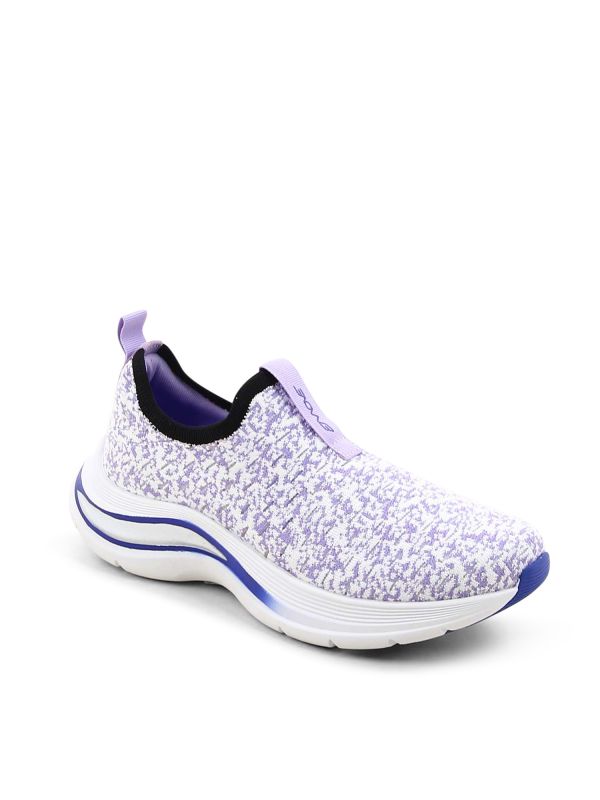 נעלי ספורט בגזרת גרב לנשים