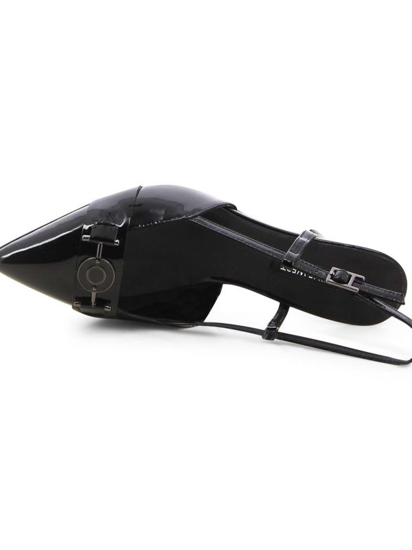 נעלי סירה בגימור מבריק לנשים עם עקב ואבזם