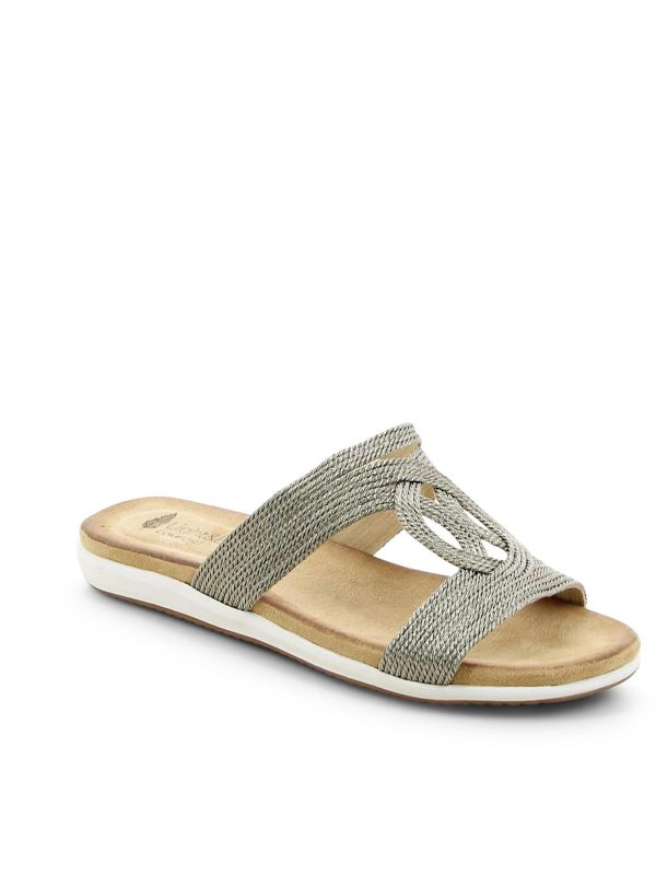 כפכפי נשים קלועים