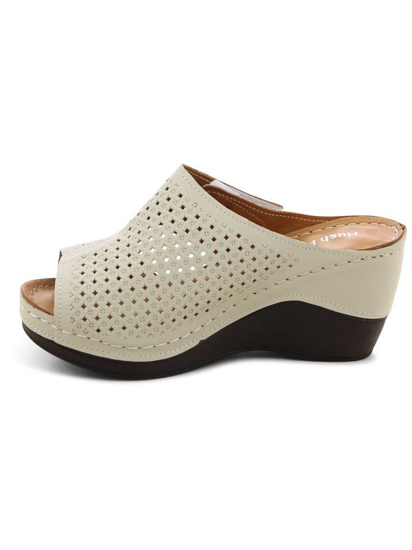 כפכפי נשים עם עקב רוקי ורצועה מחוררת