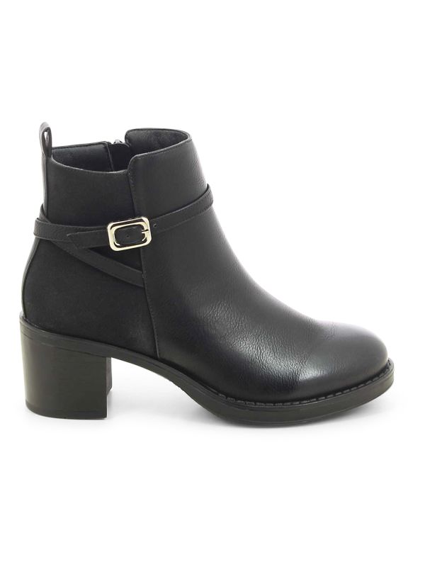 מגפוני עקב לנשים עם אבזם