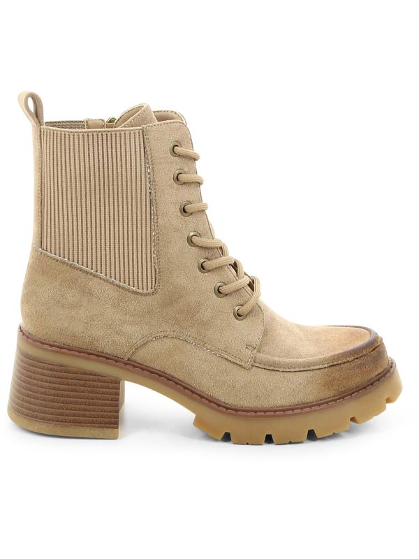 מגפוני נשים עם שרוכים