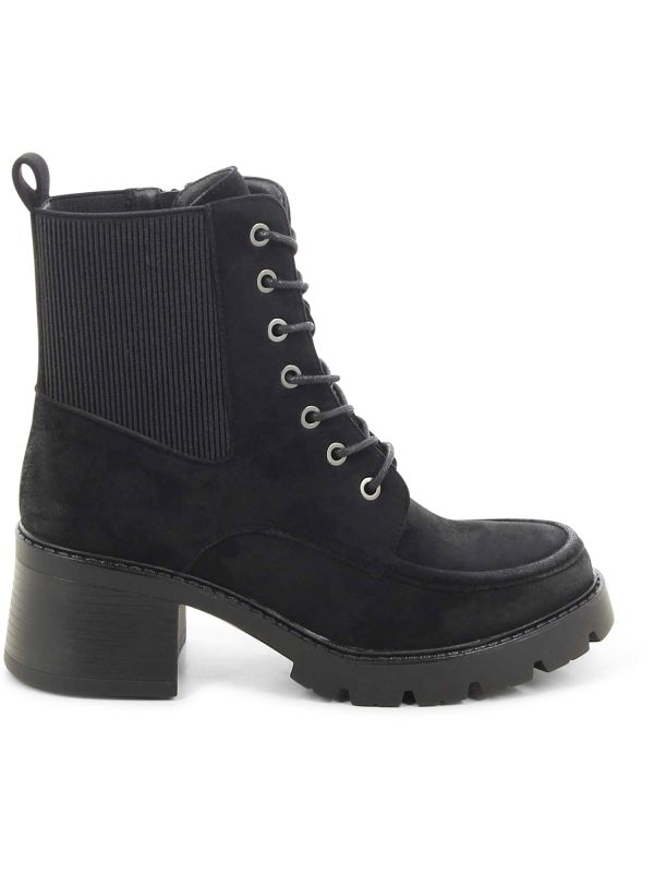 מגפוני נשים עם שרוכים