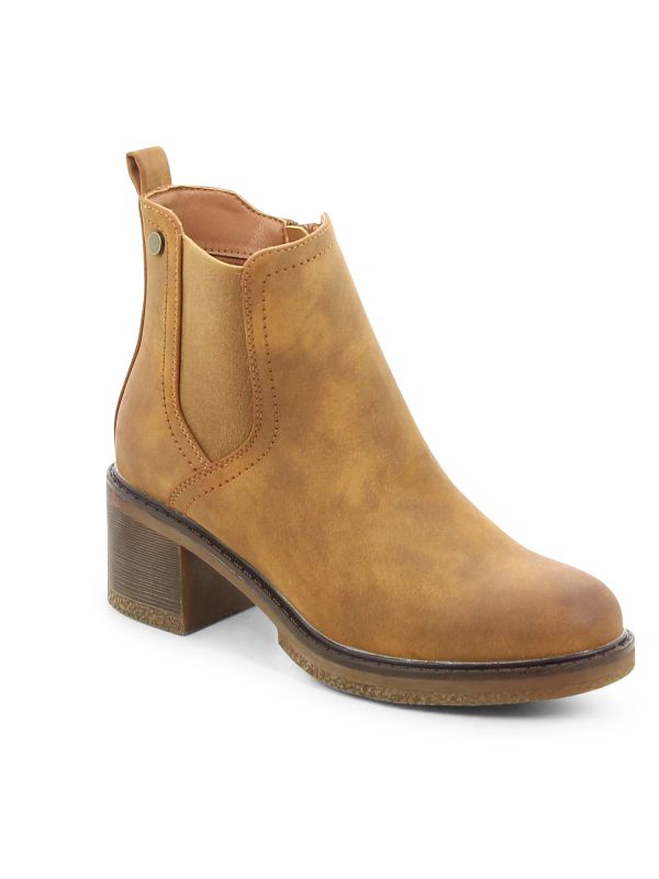 מגפוני צ’לסי עם עקב לנשים