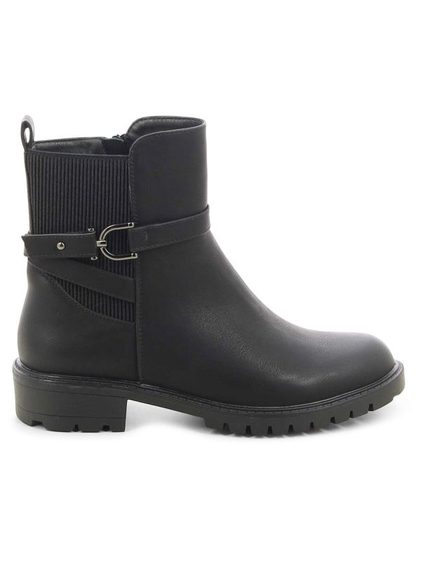 מגפוני צ’לסי לנשים עם אבזם