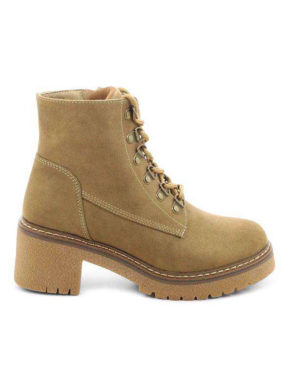 מגפוני נשים בסטייל צבאי