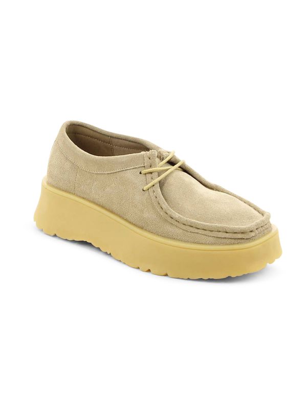 נעלי נשים מזמש עם שרוכים וסוליה מוגבהת