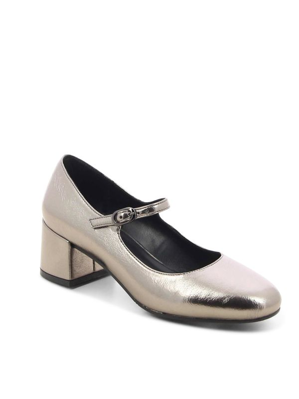 נעלי מרי ג’יין עם עקב