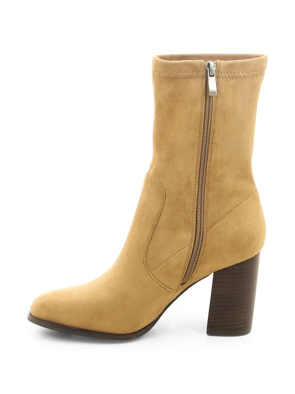 מגפוני גרב קלאסיים לנשים עם עקב גבוה