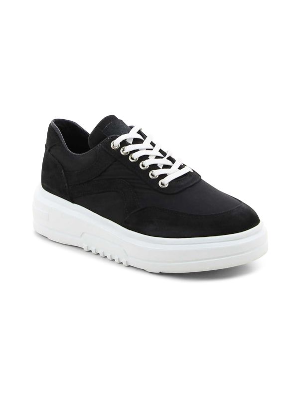 נעלי סניקרס לנשים