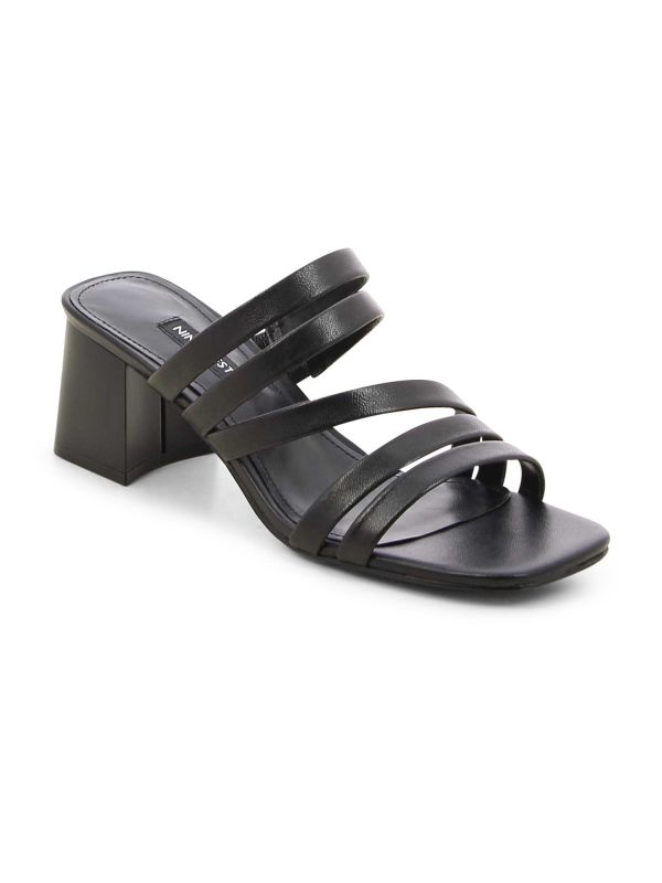 כפכפי נשים עם רצועות ועקב מרובע