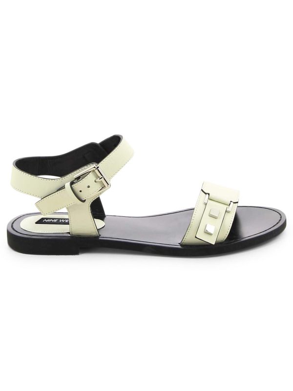 סנדלי נשים שטוחים עם רצועות