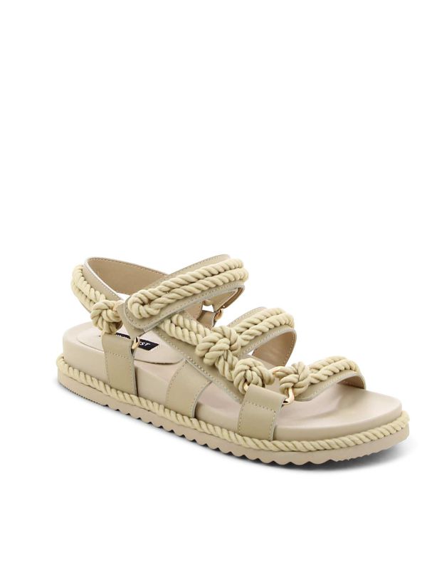סנדלי נשים שטוחים עם רצועות חבל