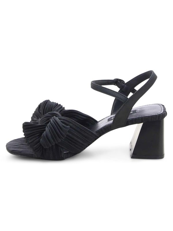 סנדלי עקב צ’אנקי עם פפיון פליסה לנשים