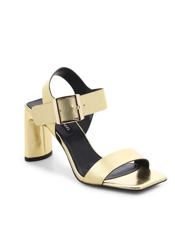 סנדלי נשים עם עקב גבוה ואבזם גדול