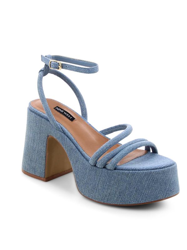 סנדלי ג’ינס עם הגבהה לנשים