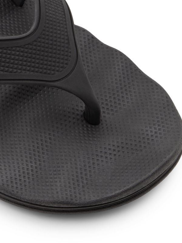 HACIENDO - כפכפי אצבע ספורטיביים לגברים