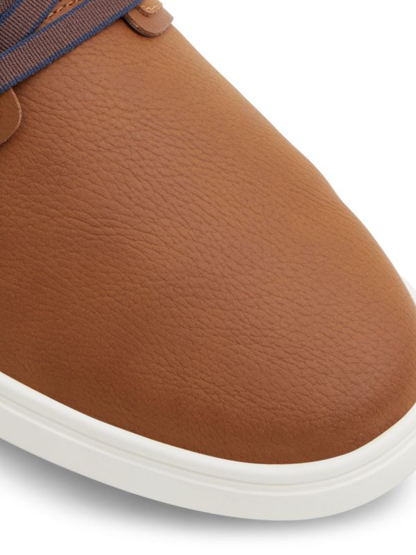 OMONO - נעלי סניקרס לגברים במראה עור