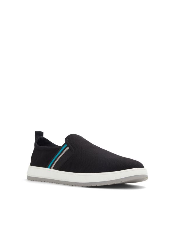 OPENCOURT - נעלי סליפ און לגברים