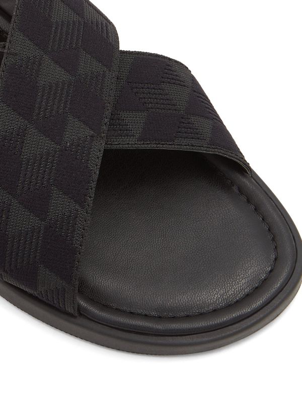 PIRWEN - כפכפי גברים עם רצועות מוצלבות