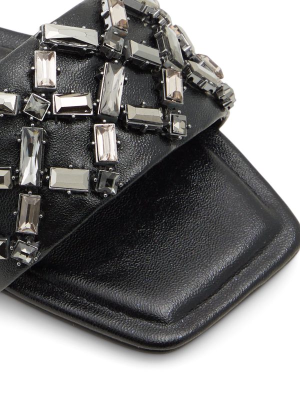 BOASA - כפכפים שטוחים עם אבנים לנשים