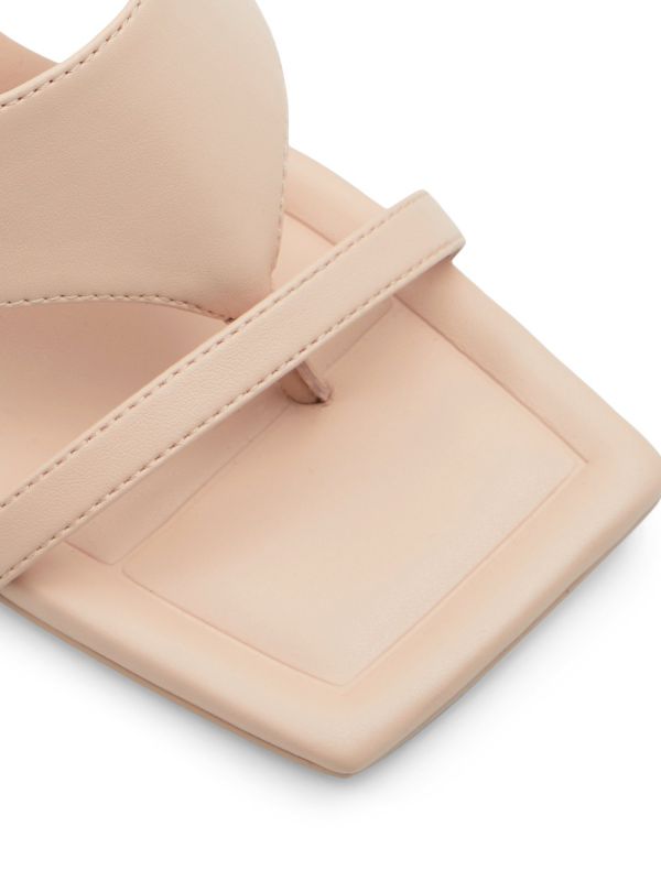 COASA - סנדלי אצבע עם עקב