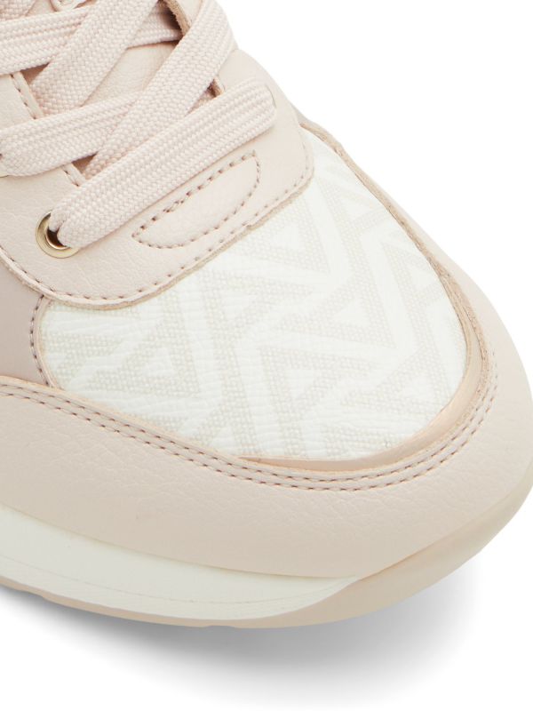 ICONISTEP - נעלי סניקרס עם סוליה מוגבהת לנשים