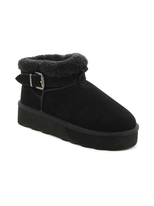 מגפוני נשים עם ריפוד פרווה