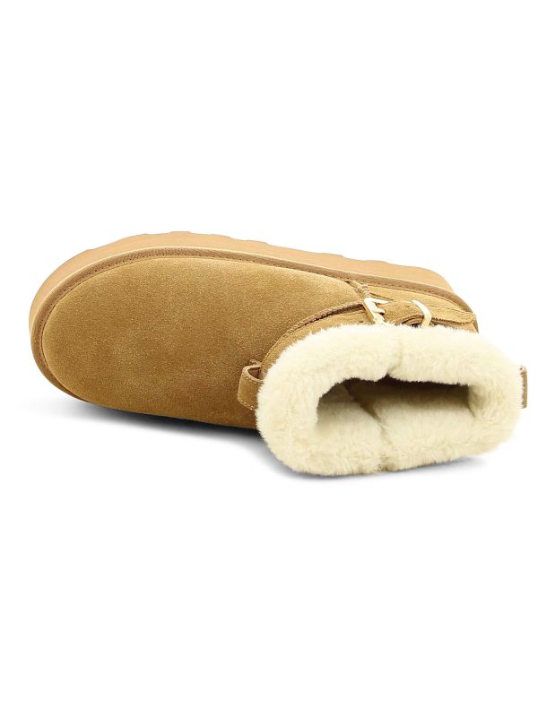 מגפוני נשים עם ריפוד פרווה