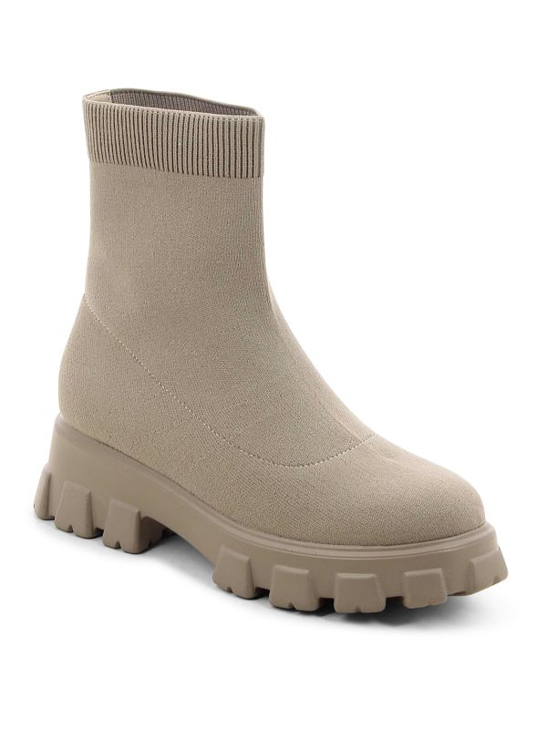 מגפוני גרב לנשים עם סוליית טרקטור