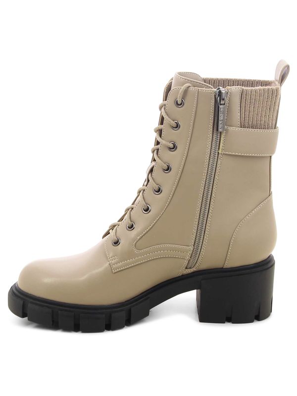 נעליים צבאיות עם עקב טרקטור לנשים